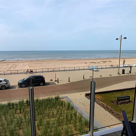 North Sea View With Parking דירה מידלקרק